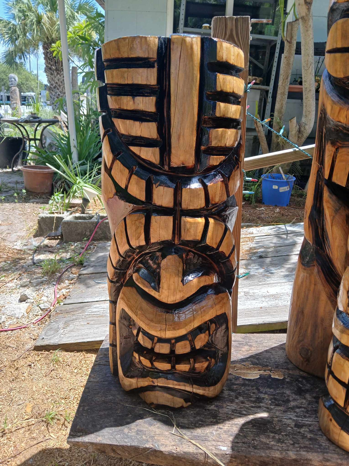 Tiki head